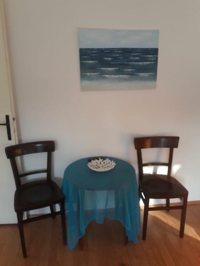 Apartman Barbara Cres Exteriér fotografie